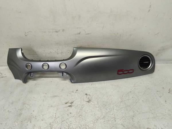 MOULURE TABLEAU DE BORD FIAT 500 2007-2015 AVEC GRILLE DE AIR - Vue 1